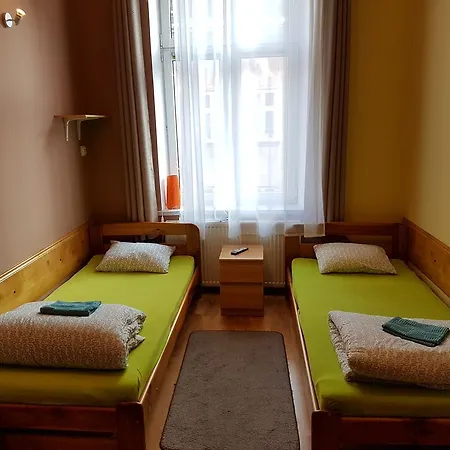 Dream Hostel&apartments *