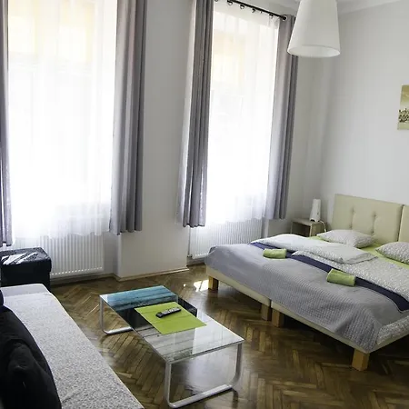 Dream Hostel&apartments Hostel